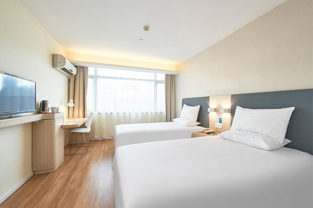 Hanting Hotel Shanghai Hongqiao Hechuan Road Exterior photo