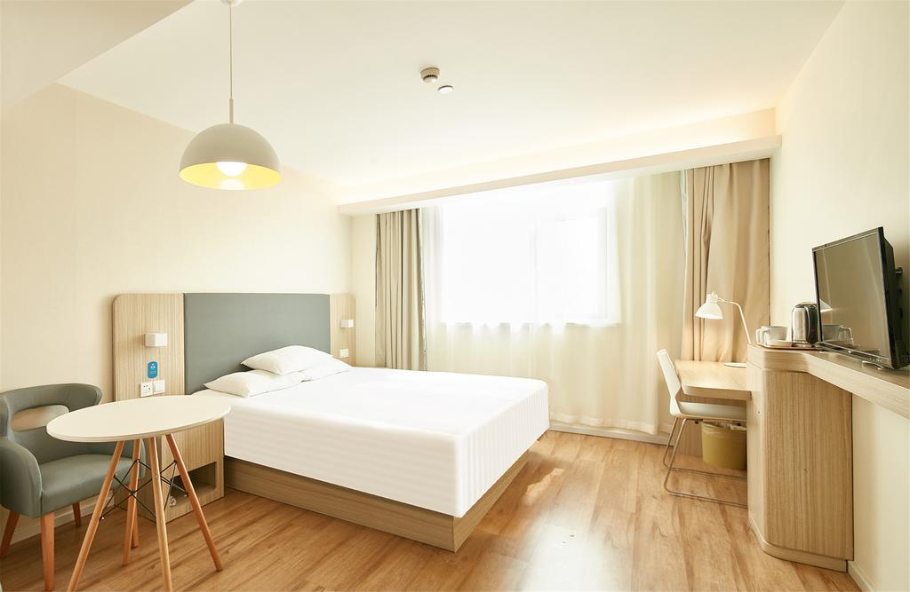 Hanting Hotel Shanghai Hongqiao Hechuan Road Exterior photo